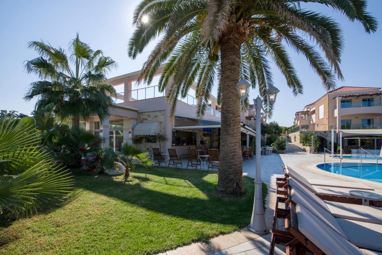 Hotel Isida 3*