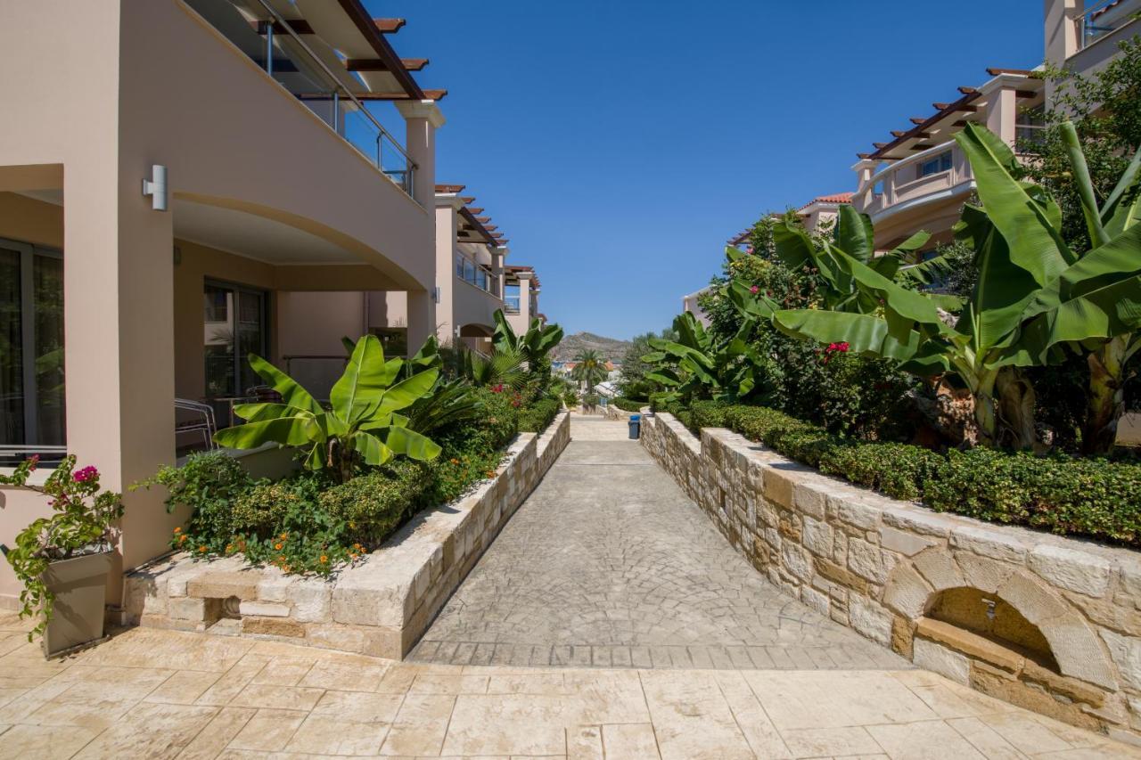 Isida 3* Agia Marina